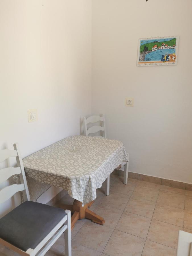 Apartman Tudor Kuzma Хвар Екстериор снимка