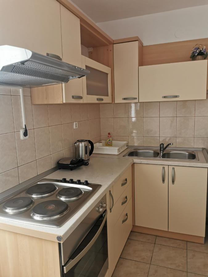 Apartman Tudor Kuzma Хвар Екстериор снимка
