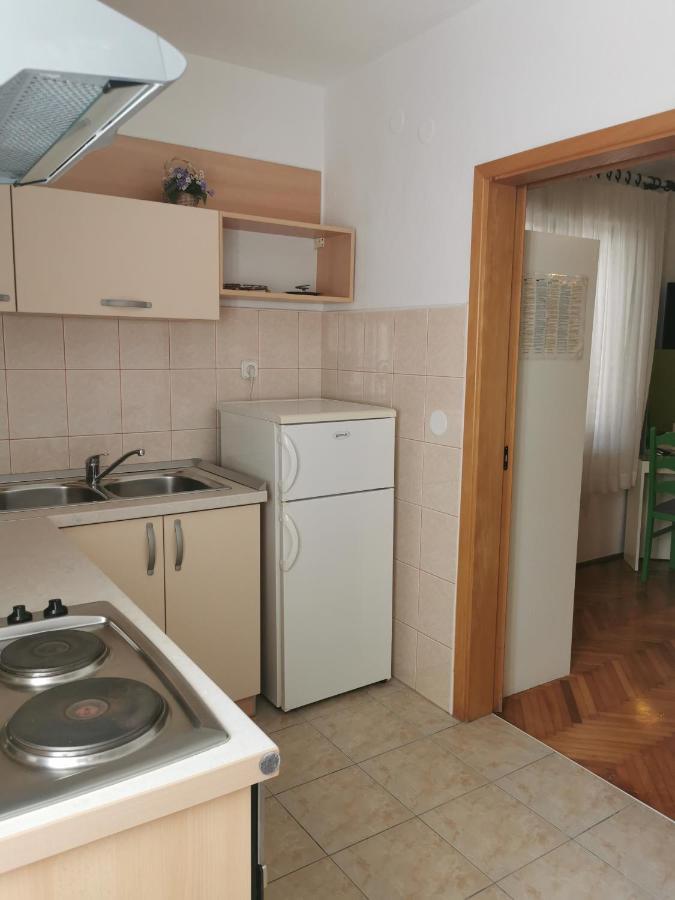Apartman Tudor Kuzma Хвар Екстериор снимка